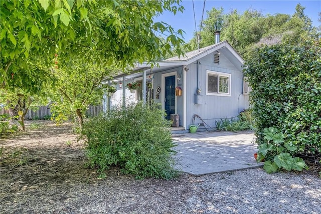 3595 Vista St, Clearlake, CA 95422 - view of front of home with fence