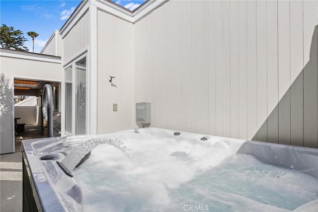 3080 Studio Dr, Cayucos, CA 93430 - view of side of home with a hot tub