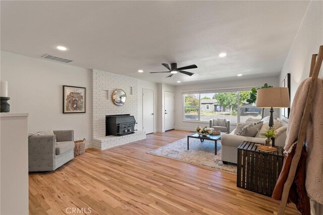 1105 Glenwood Ave, Chico, CA 95926 - living area featuring recessed lighting, light wood-type flooring, ceiling fan, and baseboards