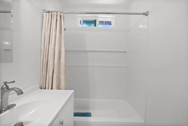 1520 Flanagan St, Pomona, CA 91766 - bathroom with shower / bath combination with curtain and vanity