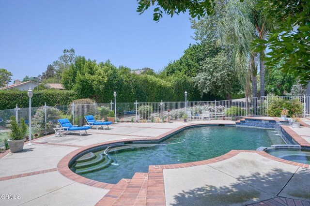 11616 E Las Posas Rd, Camarillo, CA 93012 - view of pool featuring a patio area and a pool with connected hot tub