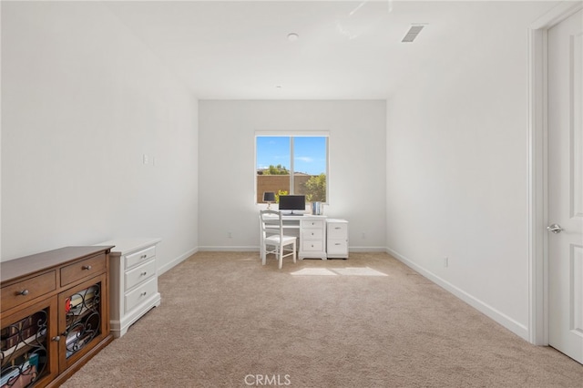27 Medoc, Rancho Mirage, CA 92270 - office with light colored carpet and baseboards