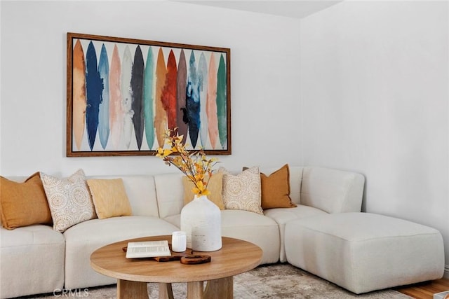 6454 Baird Ave, Reseda, CA 91335 - view of living room