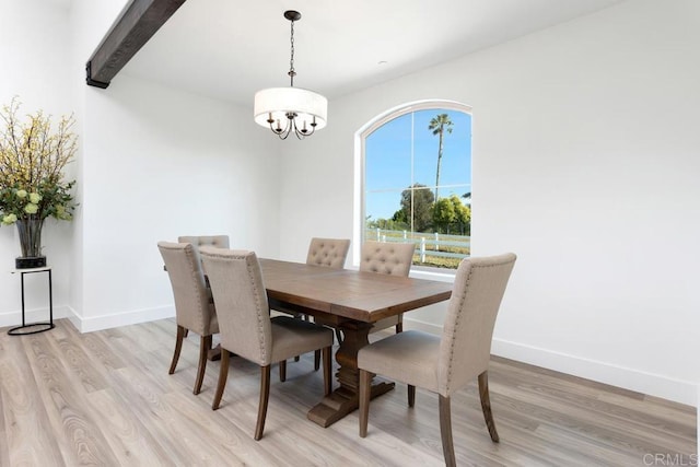239 Futurity Ln, Fallbrook, CA 92028 - dining room featuring light wood-style flooring and a chandelier