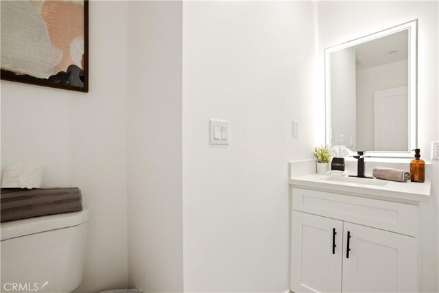 6916 Etiwanda Ave, Reseda, CA 91335 - bathroom featuring vanity and toilet
