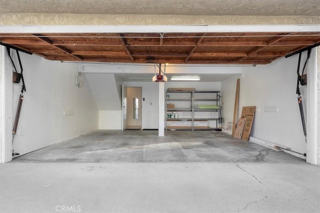 1006 Palm Ln, Redondo Beach, CA 90278 - garage with a garage door opener