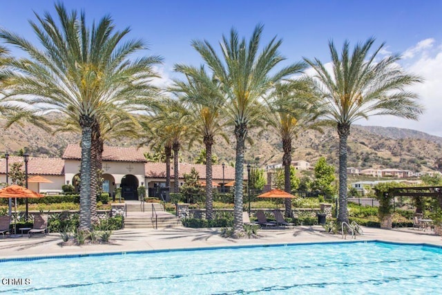 865 Orchid Way Unit A, Azusa, CA 91702 - community pool with a mountain view and a patio area