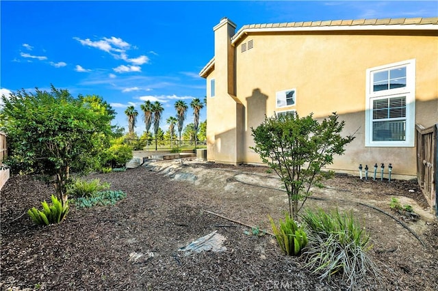 29288 Woodlea Ln, Menifee, CA 92584 - view of yard featuring fence