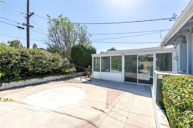 228 W Old Ml, Corona, CA 92882 - view of patio / terrace featuring a sunroom