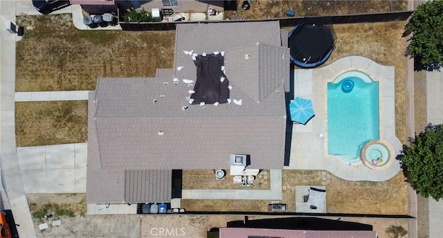 1065 Sycamore Ln, San Jacinto, CA 92582 - aerial view of a pool area