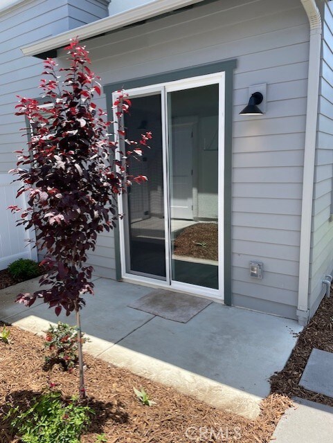 617 E Walnut Ave, Monrovia, CA 91016 - view of property entrance