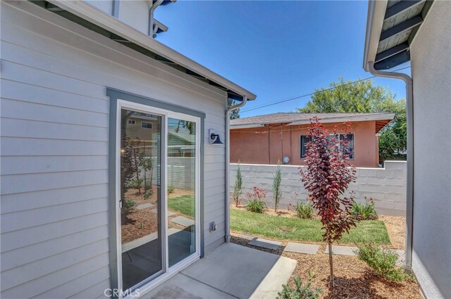 617 E Walnut Ave, Monrovia, CA 91016