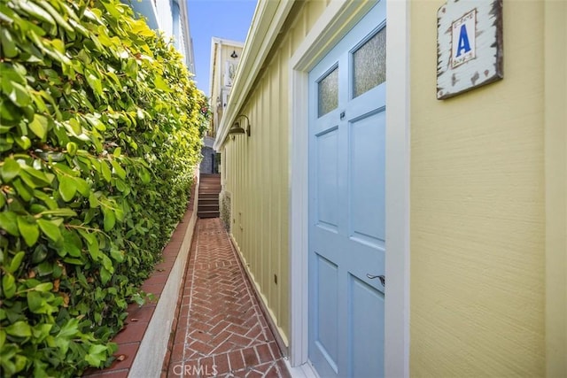 385 Mermaid, Laguna Beach, CA 92651 - view of exterior entry with board and batten siding