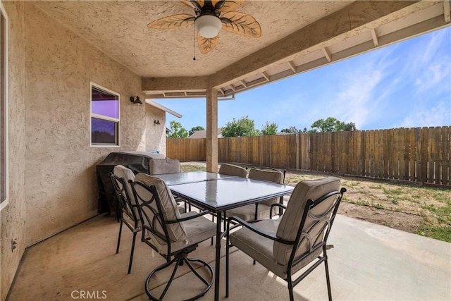 6 Vintage Ct, Chico, CA 95973 - view of patio / terrace featuring outdoor dining space, a fenced backyard, and ceiling fan