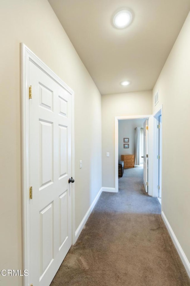 385 Spruce Dr, Lake Arrowhead, CA 92352 - hallway with carpet and baseboards