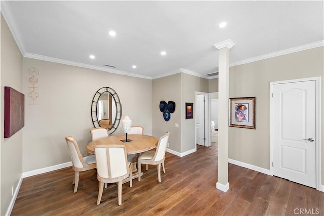 65 Centre Ct, Dana Point, CA 92629 - dining room with baseboards, wood finished floors, crown molding, and recessed lighting