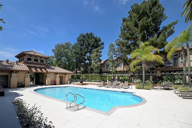 2643 Dietrich Dr, Tustin, CA 92782 - community pool featuring a patio