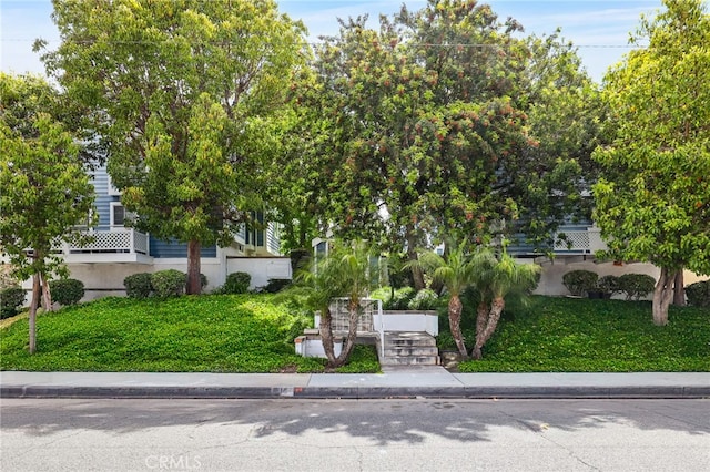 21814 Belshire Ave Unit 2, Hawaiian Gardens, CA 90716 - view of front facade featuring stucco siding