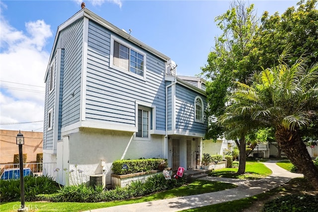 21814 Belshire Ave Unit 2, Hawaiian Gardens, CA 90716 - photo 1