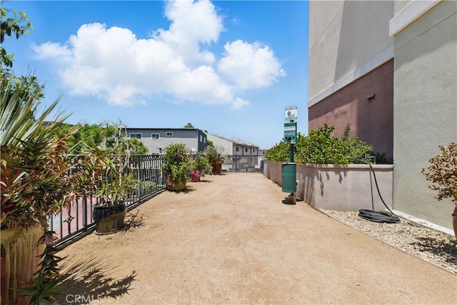 3750 Santa Rosalia Dr Unit 614, Los Angeles, CA 90008 - view of home's community