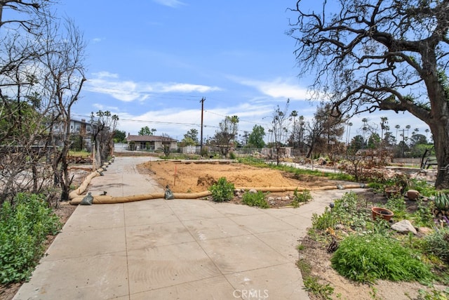 2160 Maiden Ln, Altadena, CA 91001