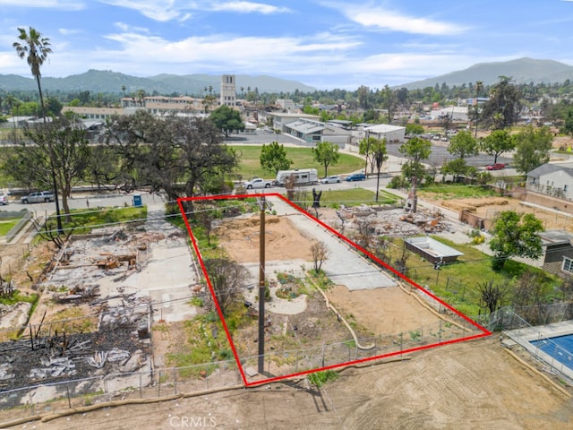 2160 Maiden Ln, Altadena, CA 91001