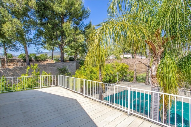 11425 Bryant St, Yucaipa, CA 92399 - view of wooden deck