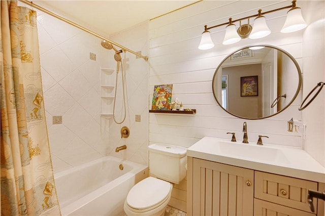 3263 Green Canyon Rd, Fallbrook, CA 92028 - full bath with toilet, vanity, and shower / bathtub combination with curtain