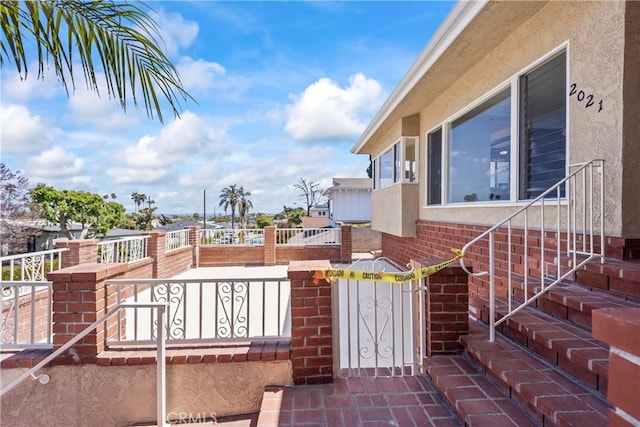 2021 Elanita Dr, San Pedro, CA 90732 - view of patio / terrace featuring fence