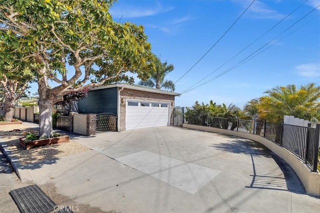 3602 S Walker Ave, San Pedro, CA 90731 - garage with fence and a gate