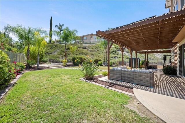 2 Corte Lateuza, Lake Elsinore, CA 92532 - view of yard featuring an outdoor living space and a patio