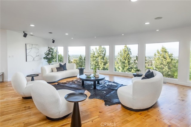 3828 Alomar Dr, Sherman Oaks, CA 91423 - photo 1