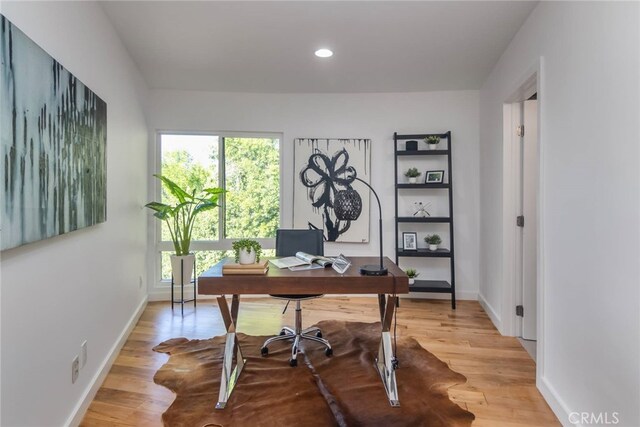 3828 Alomar Dr, Sherman Oaks, CA 91423 - home office featuring light wood-type flooring, baseboards, and recessed lighting
