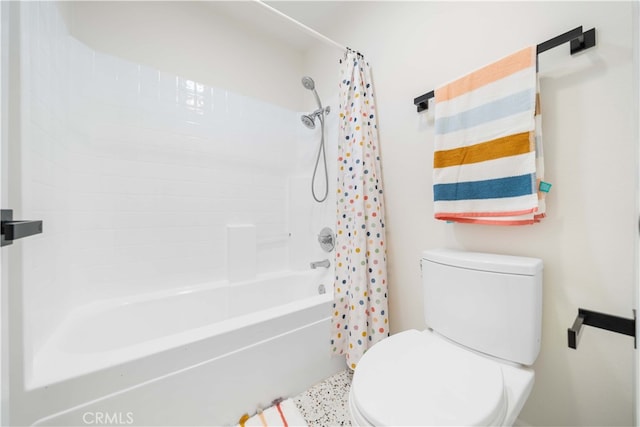 59 Cape Victoria, Aliso Viejo, CA 92656 - bathroom featuring toilet and shower / tub combo with curtain