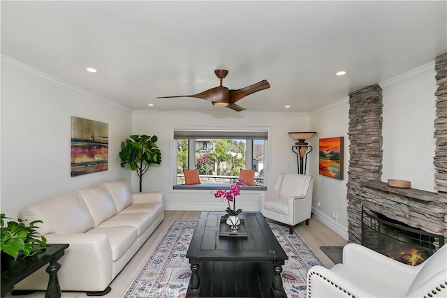 2546 N Orange Hill Ln, Orange, CA 92867 - living area featuring light wood-type flooring, ceiling fan, recessed lighting, a fireplace, and ornamental molding