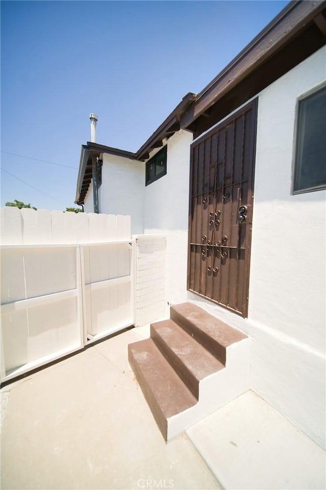 1336 W 118th St, Los Angeles, CA 90044 - view of stairway