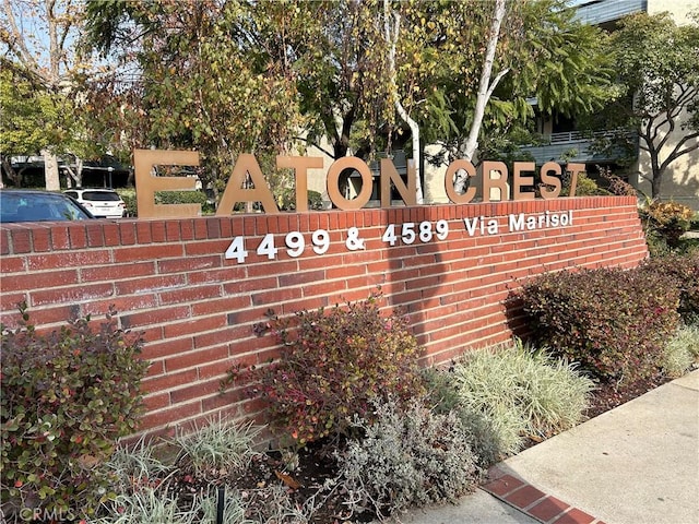4499 Via Marisol Unit 327, Los Angeles, CA 90042 - view of community sign