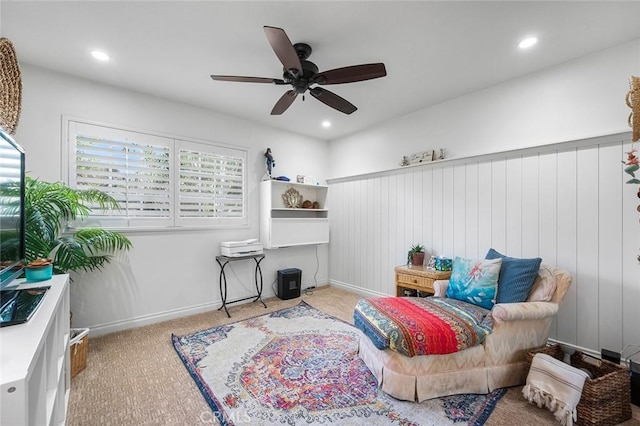 living area featuring a ceiling fan, carpet, and recessed lighting