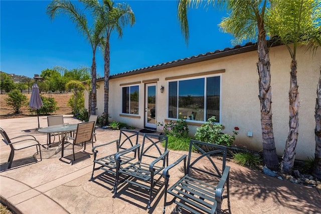 7940 Choi Dr, Riverside, CA 92506 - view of patio with outdoor dining area
