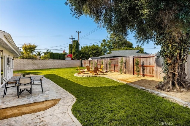 5662 Trail View Pl, Yorba Linda, CA 92886 - fenced backyard featuring a patio area
