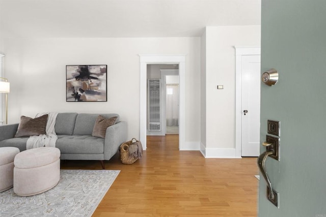 3536 Park Villa, San Diego, CA 92104 - living room with light wood-type flooring and baseboards