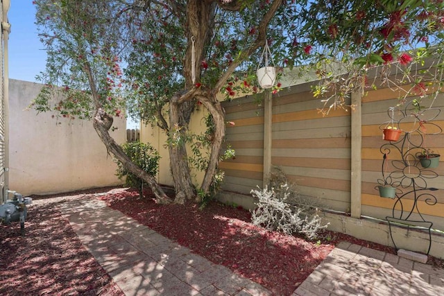3536 Park Villa, San Diego, CA 92104 - view of patio featuring a fenced backyard