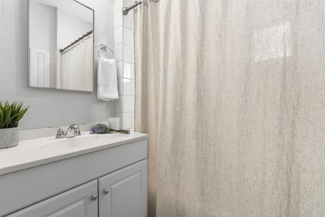 3536 Park Villa, San Diego, CA 92104 - bathroom featuring vanity