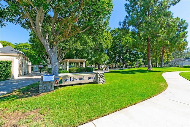 9 Northgrove Unit 11, Irvine, CA 92604 - surrounding community with a yard