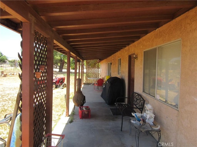 14951 Cactus St, Hesperia, CA 92345 - view of patio / terrace featuring fence