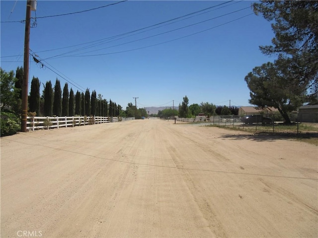 14951 Cactus St, Hesperia, CA 92345 - view of dirt / gravel road
