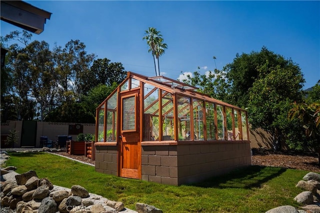 895 W 23rd St, Upland, CA 91784 - view of greenhouse