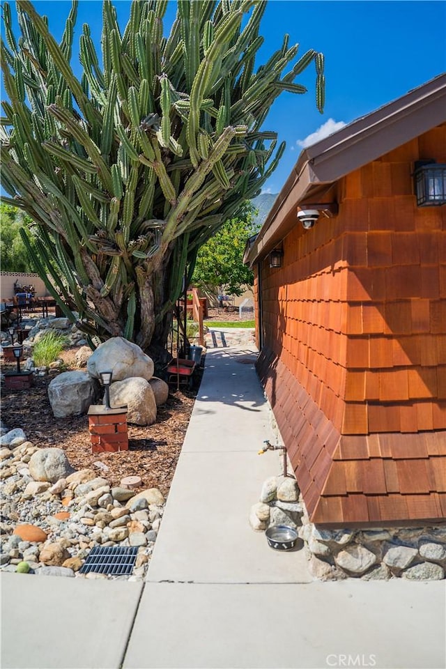 895 W 23rd St, Upland, CA 91784 - view of home's exterior