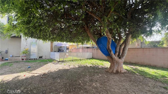 view of yard with fence