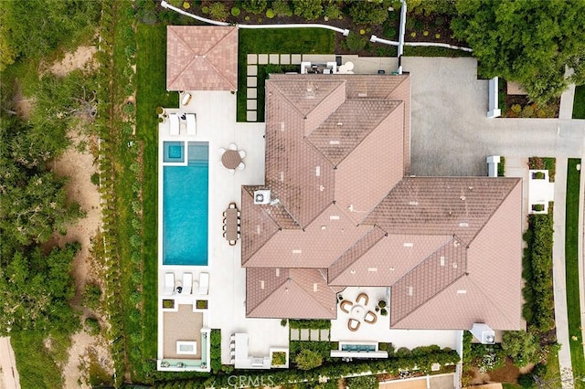 4177 Prado De Los Pajaros, Calabasas, CA 91302 - view of subject property with a pool area
